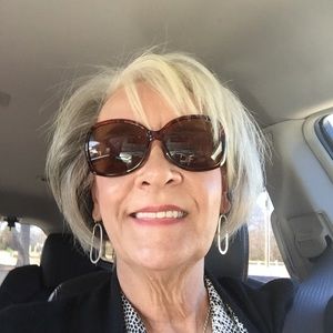 MAKE ME AN OFFER 😀😀